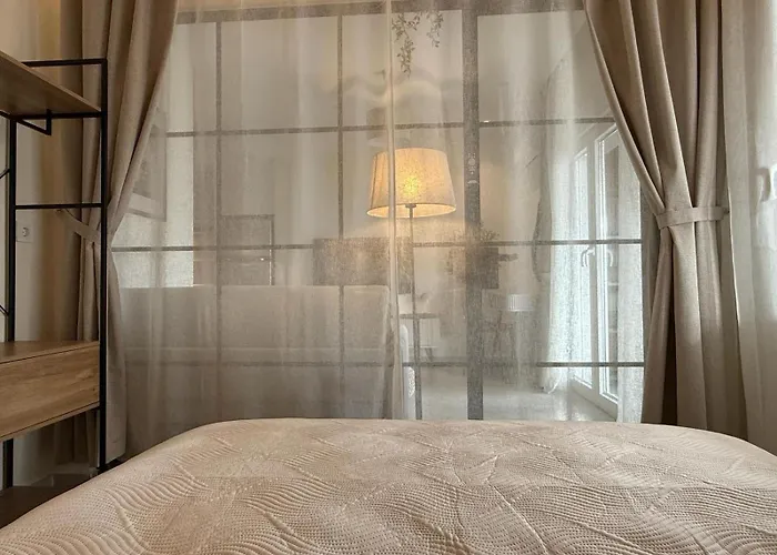 شقة Fterna Ii Perea-1 Bedroom, Large Balcony, Near & Airport