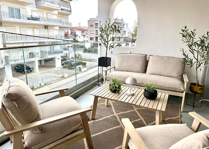 Fterna Ii Perea-1 Bedroom, Large Balcony, Near & Airport Peraía