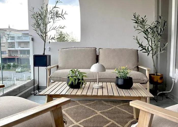 Fterna Ii Perea-1 Bedroom, Large Balcony, Near & Airport شقة