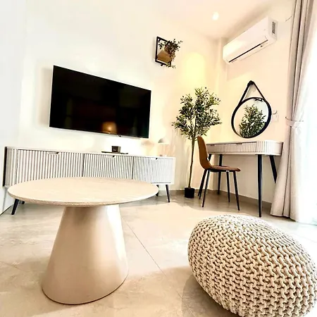 Apartment Fterna Ii Perea-1 Bedroom, Large Balcony, Near & Airport Peraia (Thessaloniki)
