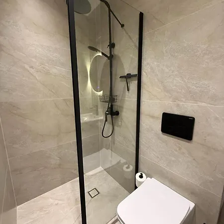 Apartment Fterna Ii Perea-1 Bedroom, Large Balcony, Near & Airport