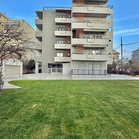 Apartment Fterna Ii Perea-1 Bedroom, Large Balcony, Near & Airport Peraia (Thessaloniki)